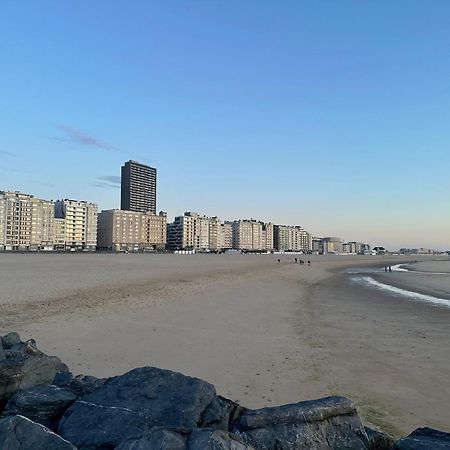 Studio F - 2 Personen - Op 250M Van De Zee Oostende Buitenkant foto